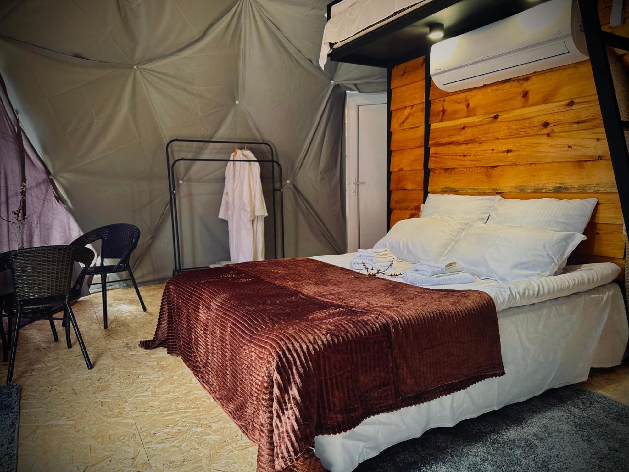 Vardzia Glamping Luaran gambar