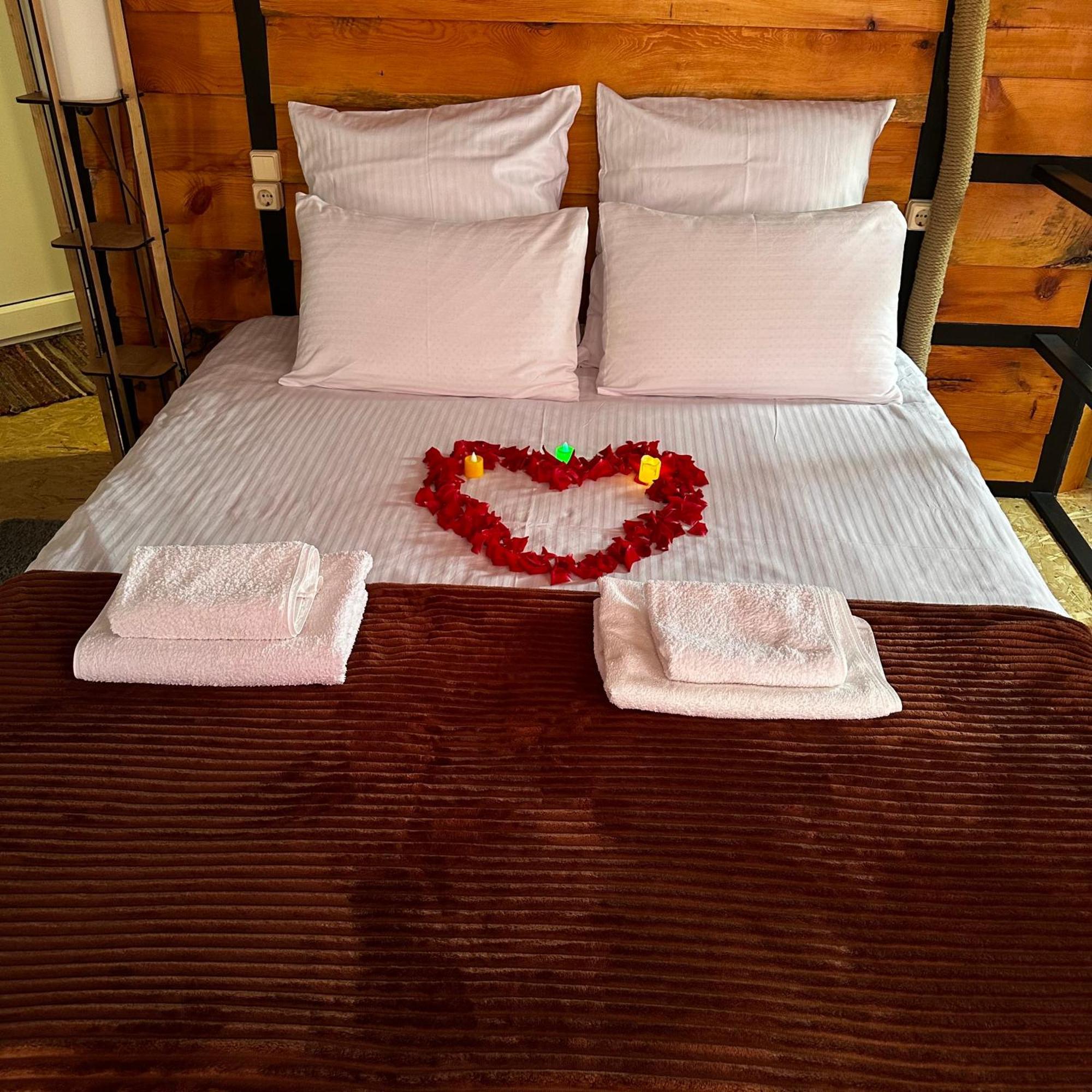 Vardzia Glamping Luaran gambar
