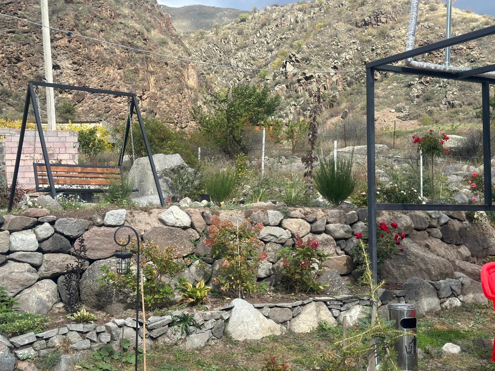 Vardzia Glamping Luaran gambar