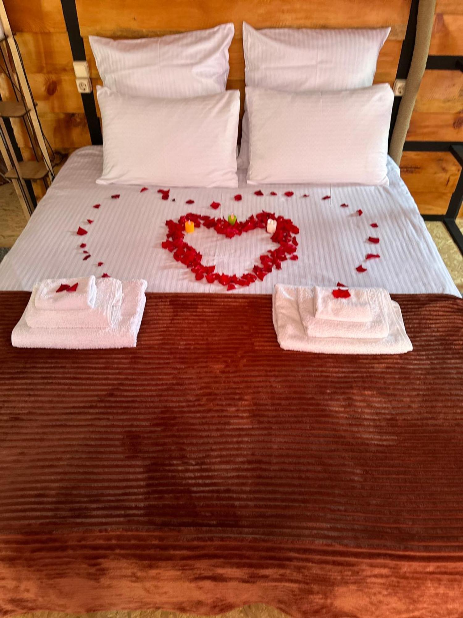 Vardzia Glamping Luaran gambar