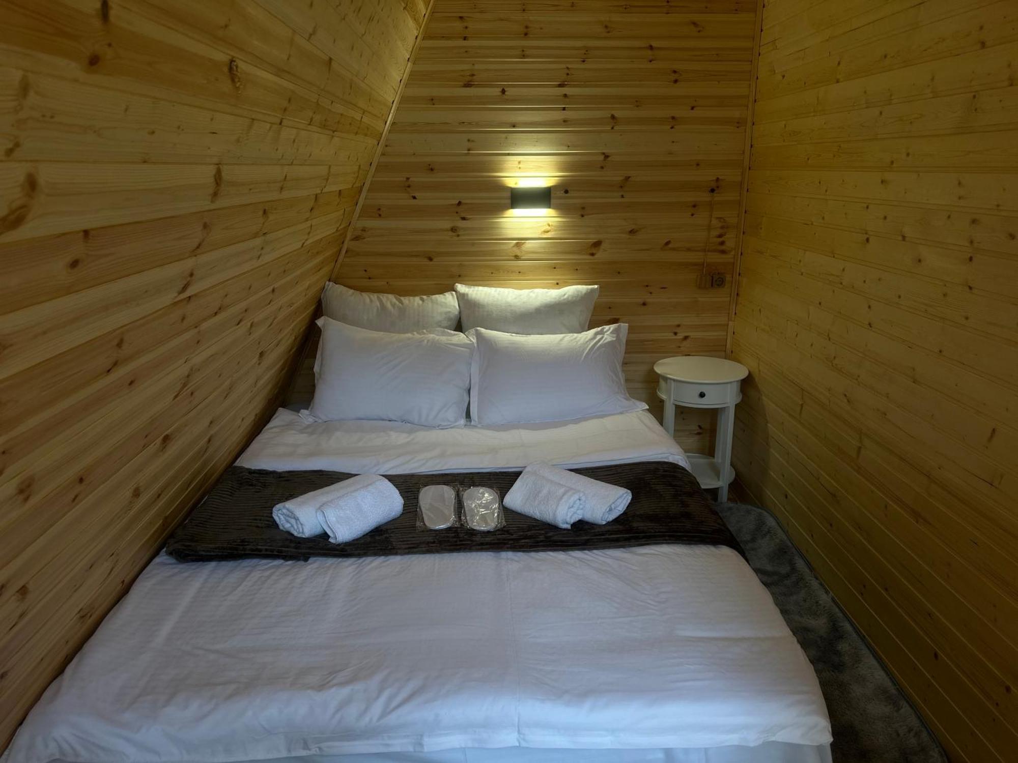 Vardzia Glamping Luaran gambar